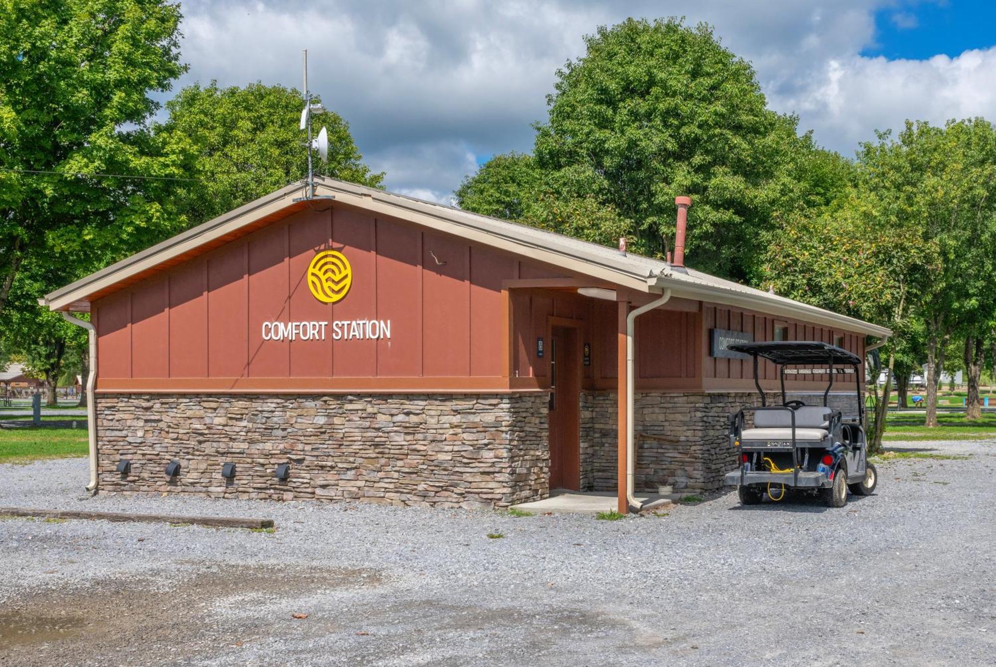 فيلا Sun Outdoors Pigeon Forge سيفيرفيل المظهر الخارجي الصورة